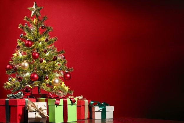 क्रिसमस डे पर निबंध - Christmas Day Essay in English